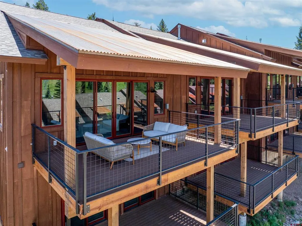 97 Travertine Trail Durango, CO 81301