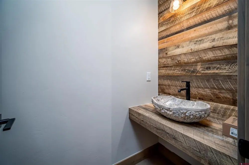 97 Travertine Trail Durango, CO 81301
