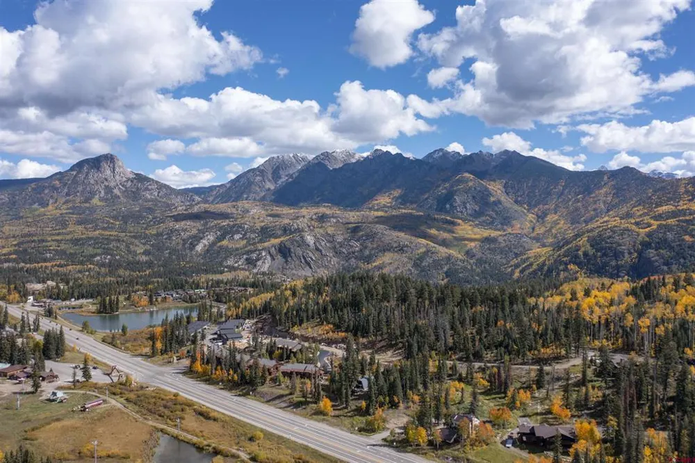 97 Travertine Trail Durango, CO 81301