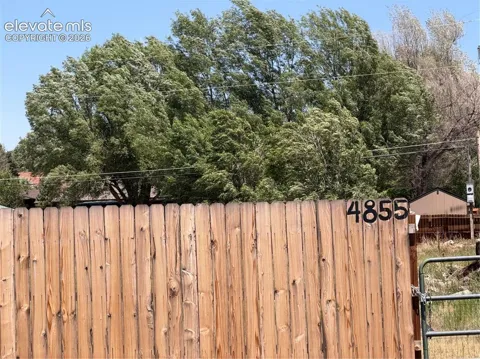 4855 Platinum Drive