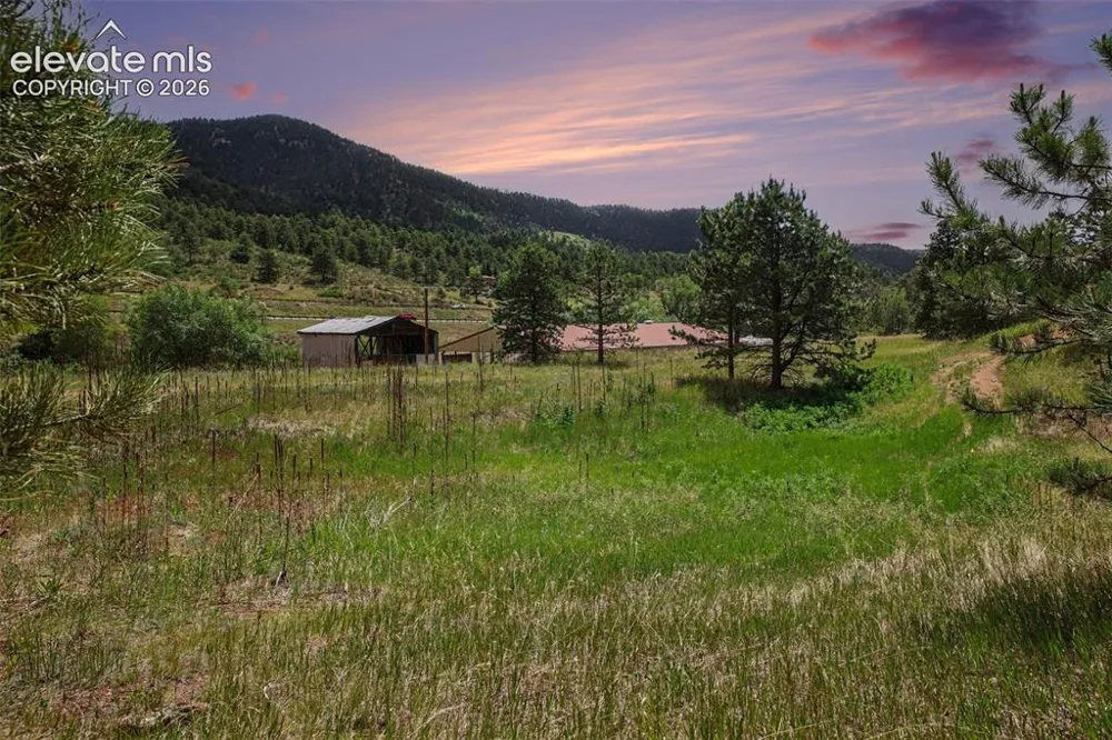 10905 W Highway 24 Green Mountain Falls, CO 80819