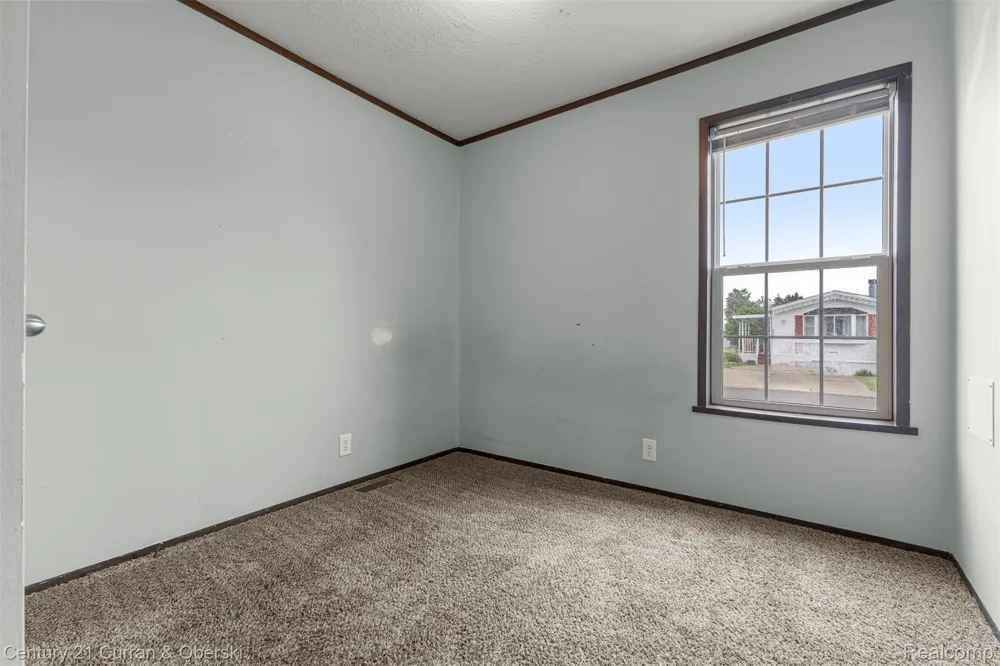 76 Fawn Lake Drive Walled Lake City, MI 48390