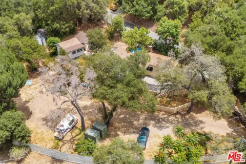 360 Topanga Canyon Boulevard