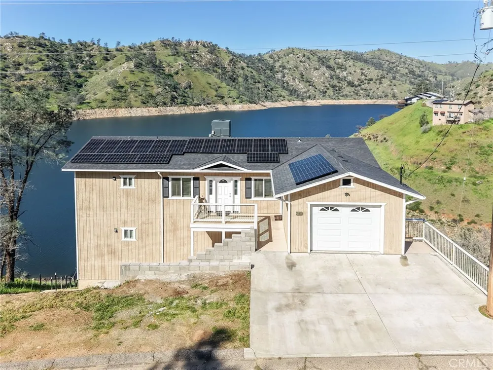 28053 Sky Harbour Friant, CA 93626