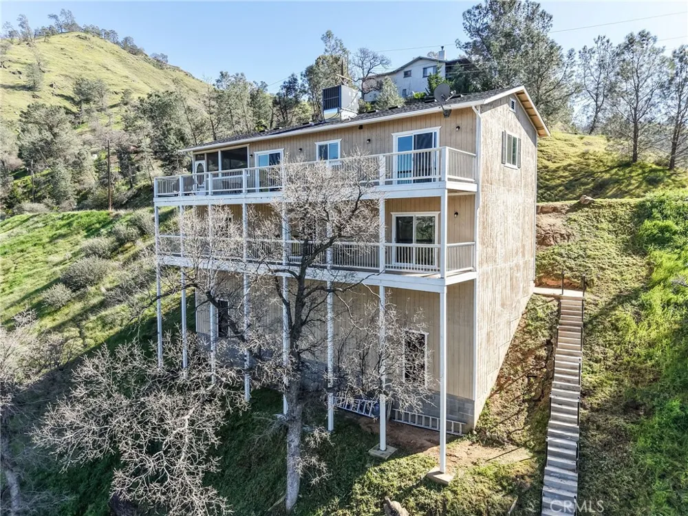 28053 Sky Harbour Friant, CA 93626
