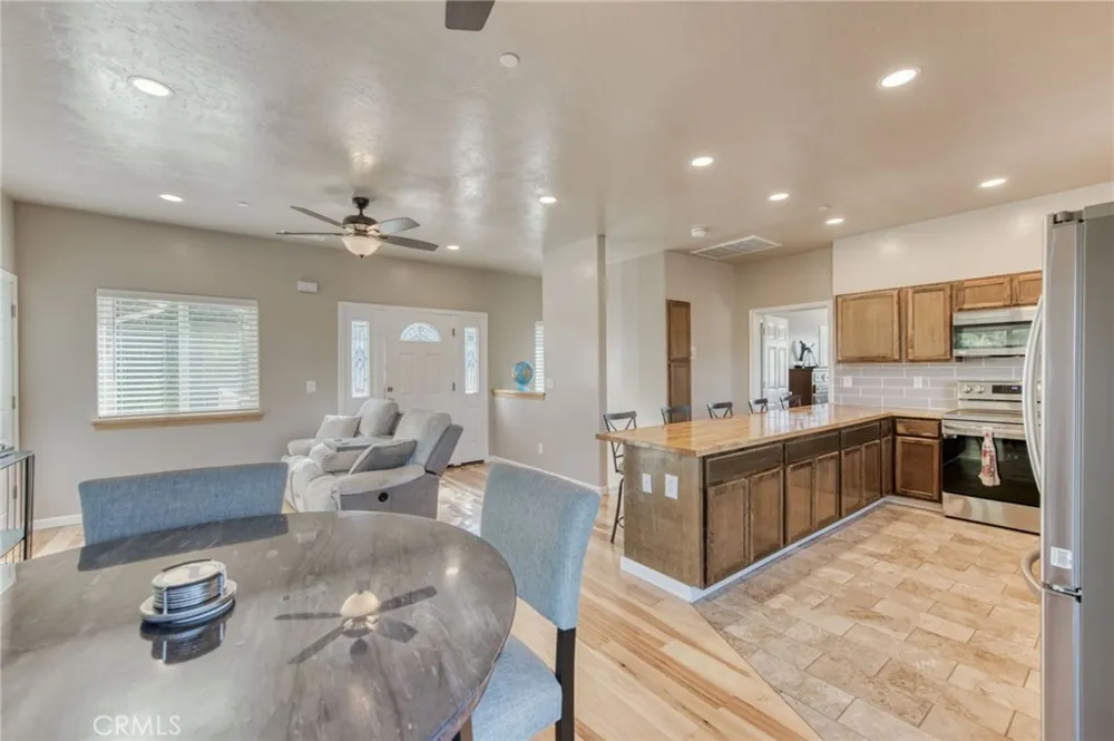 28053 Sky Harbour Friant, CA 93626