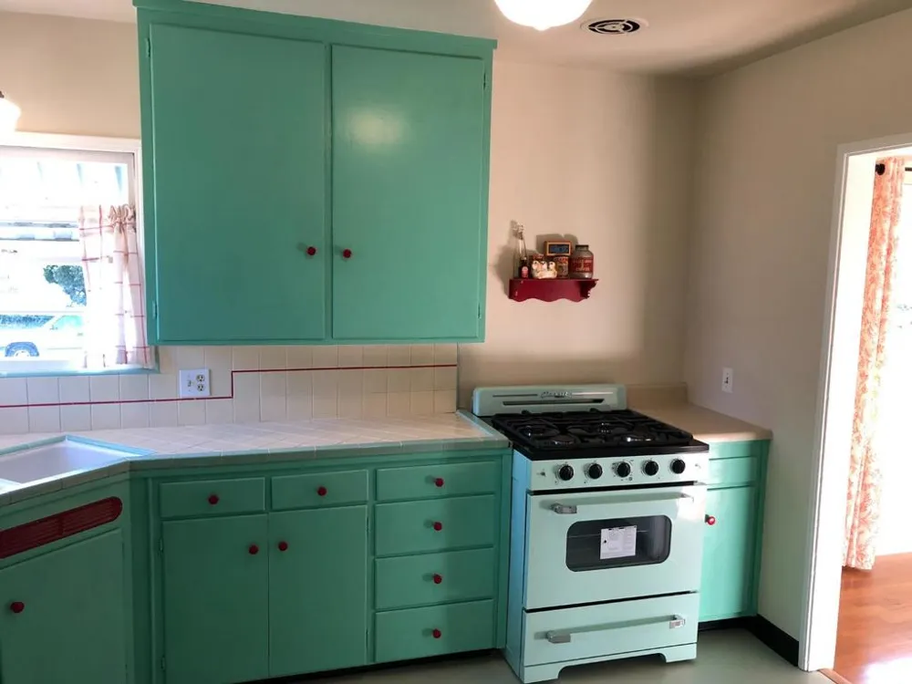 1006 Seabright Avenue Santa Cruz, CA 95062