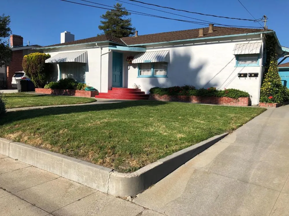 1006 Seabright Avenue Santa Cruz, CA 95062