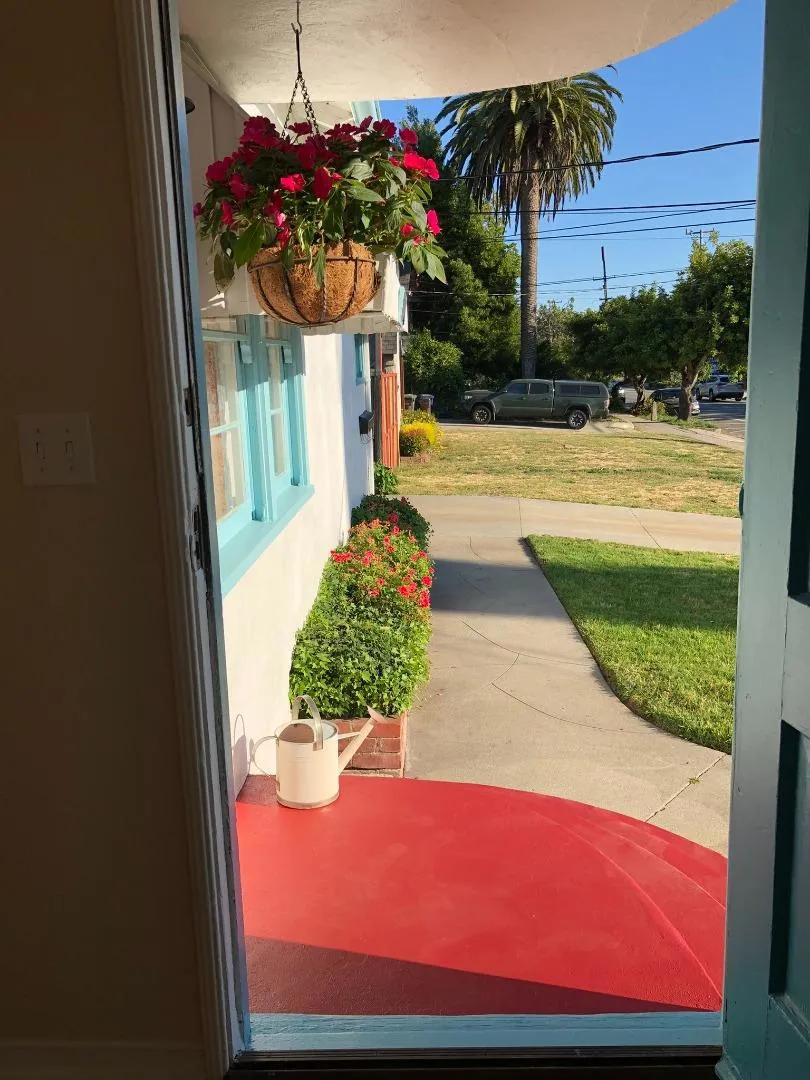 1006 Seabright Avenue Santa Cruz, CA 95062
