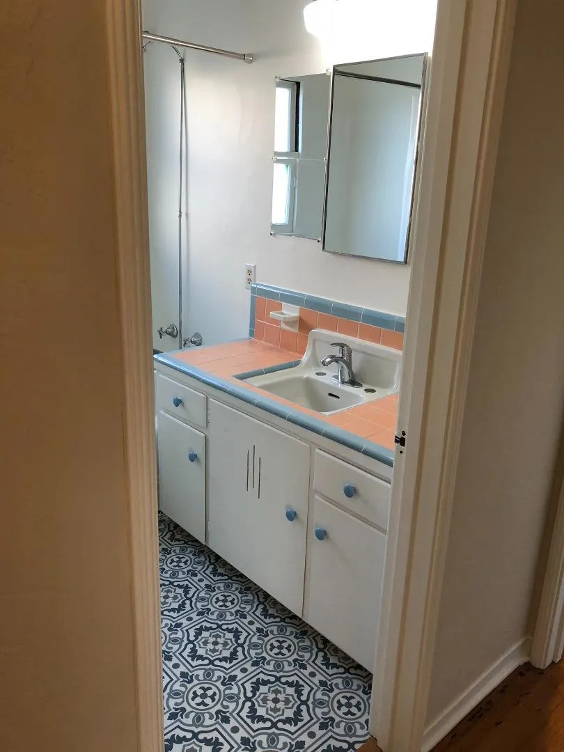 1006 Seabright Avenue Santa Cruz, CA 95062