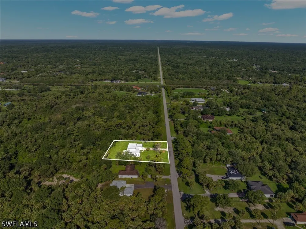 24th Avenue SE Naples, FL 34117