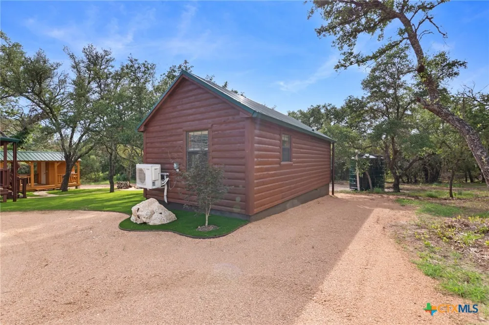 12200 Private Road 3641 Kempner, TX 76539