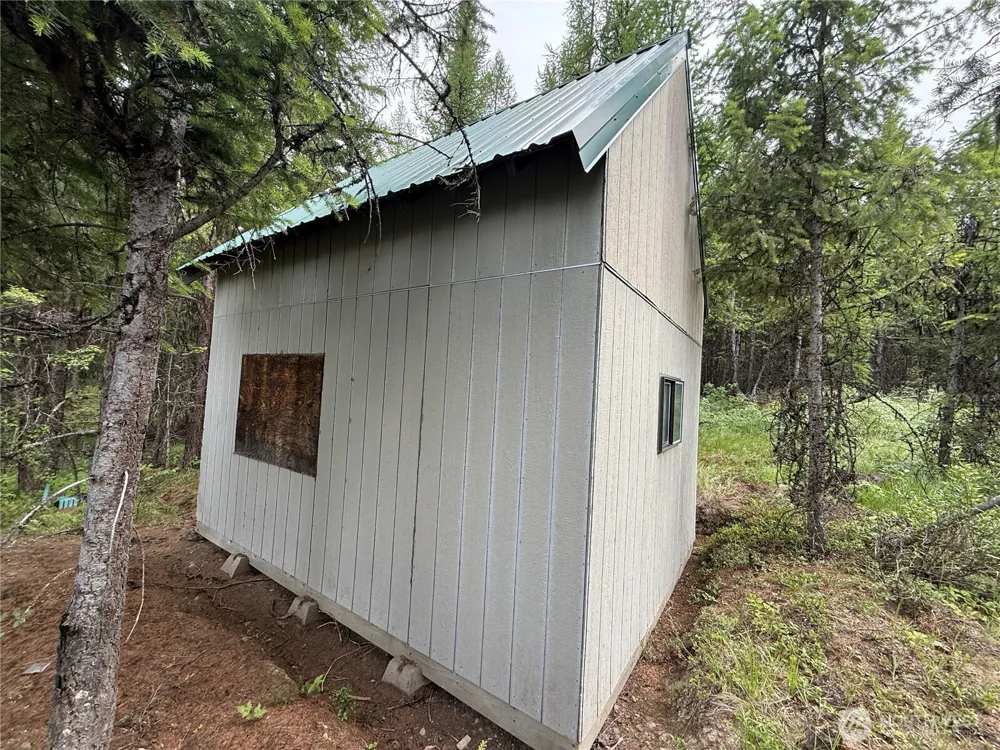 0 Mule Deer Road Republic, WA 99166