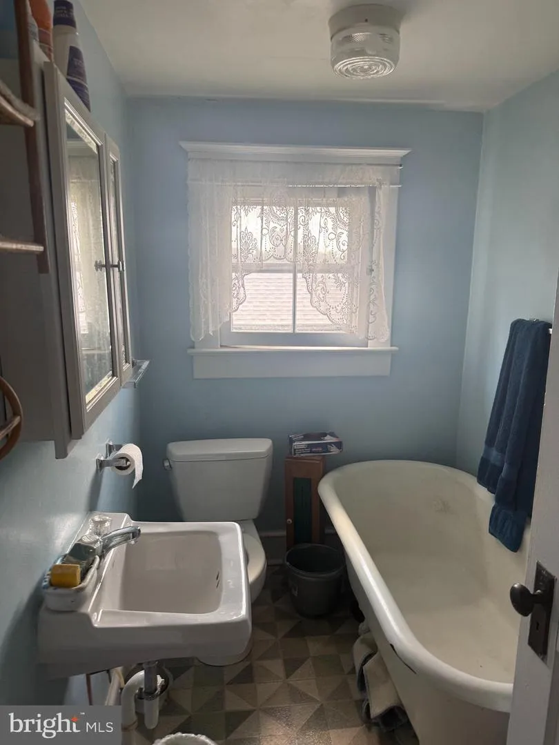 1400 WEST VIRGINIA Martinsburg, WV 25401