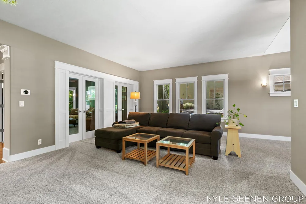 593 Old Macatawa Court Park Township, MI 49423