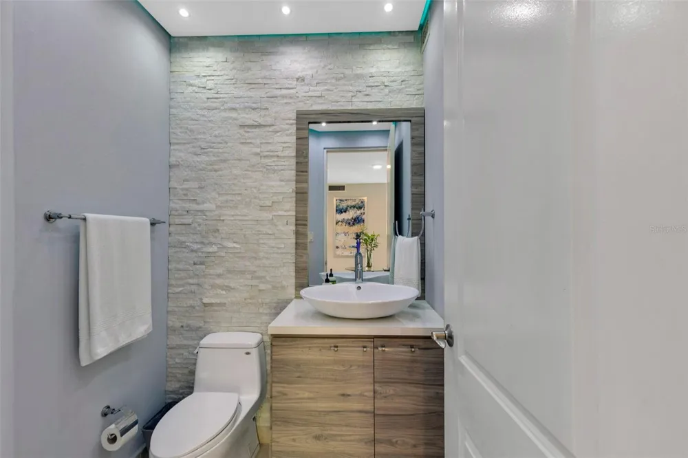 6690 CALLE TURQUOISE #324 Vega Alta, PR 00692