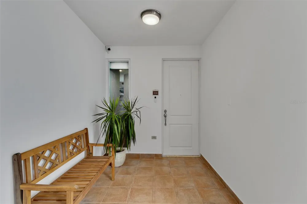 6690 CALLE TURQUOISE #324 Vega Alta, PR 00692