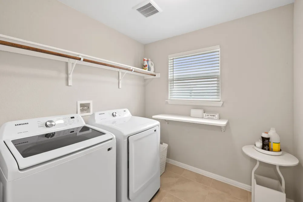 12102 Tolson Drive #36B Manor, TX 78653
