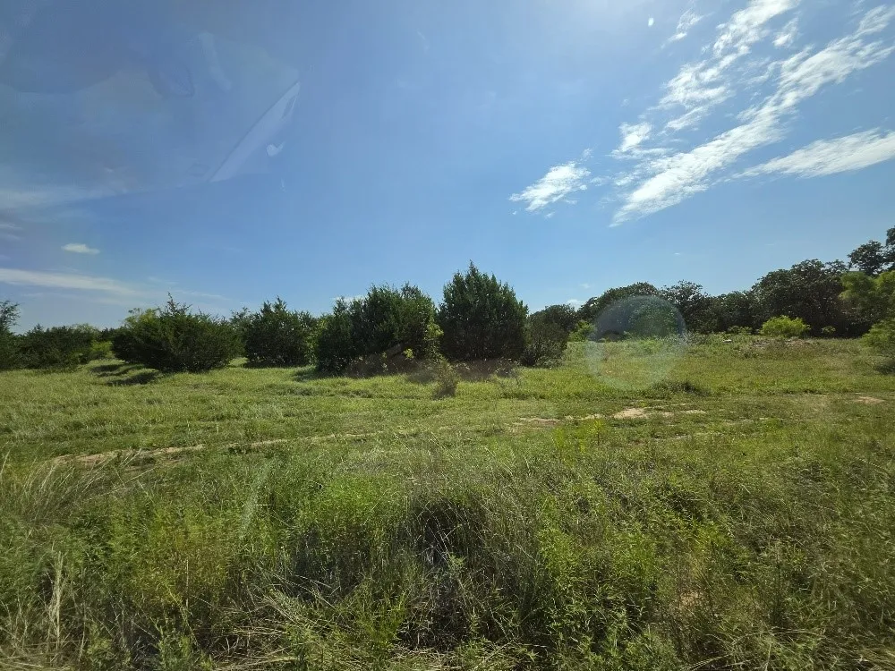1 County Road 2225 Iredell, TX 76649