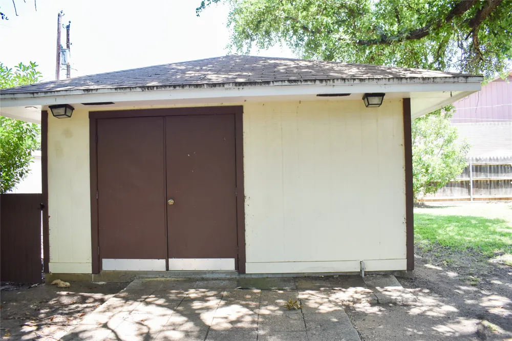 115 Parkview Brady, TX 76825