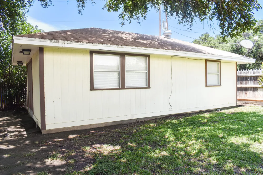 115 Parkview Brady, TX 76825