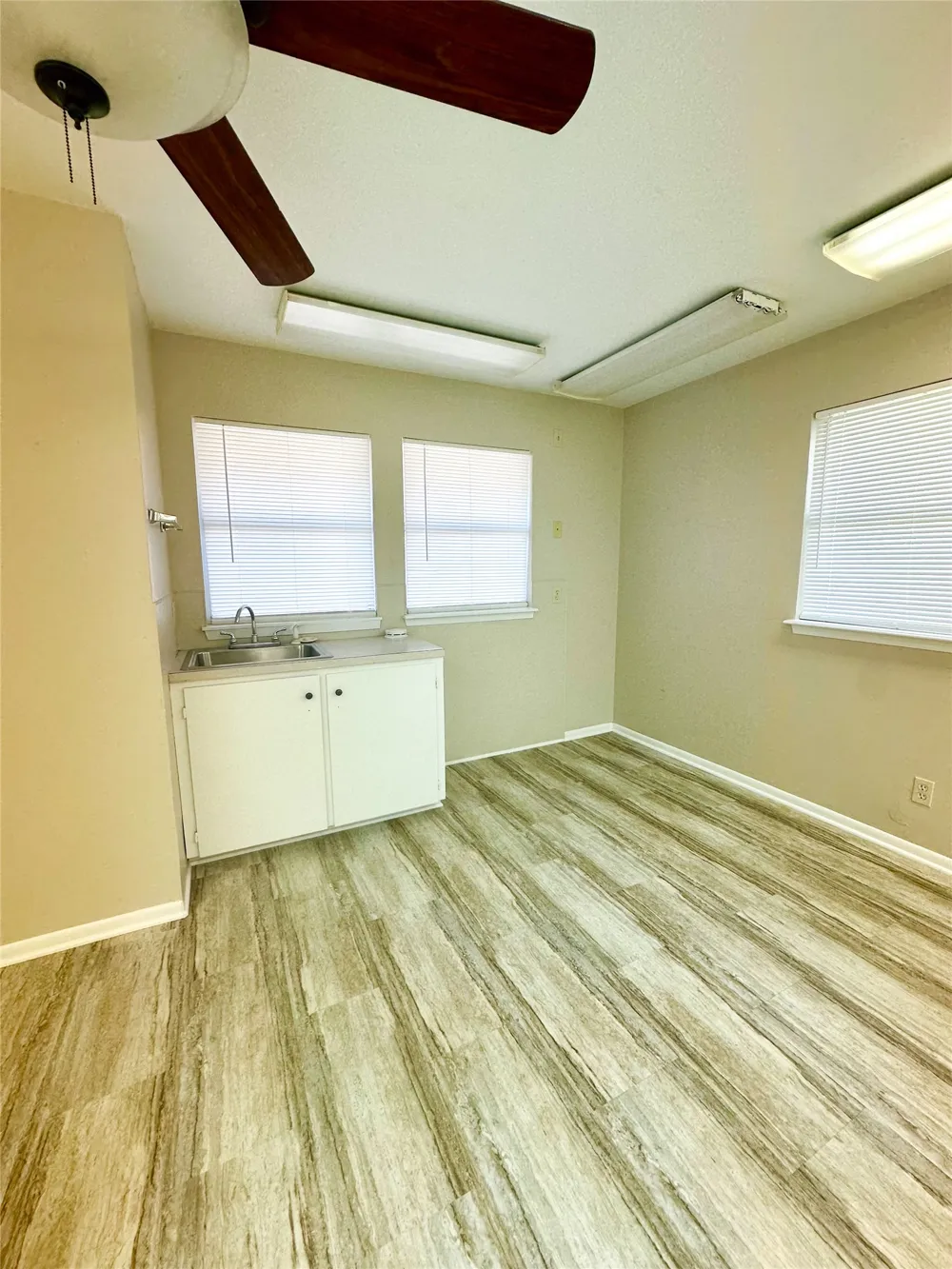 115 Parkview Brady, TX 76825