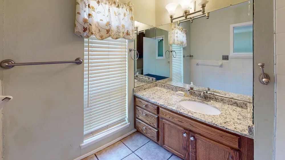 115 Parkview Brady, TX 76825