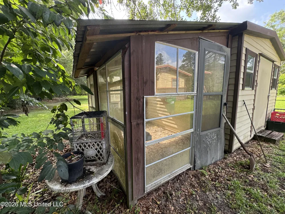 2980 Dwyer Branch Road Vancleave, MS 39565