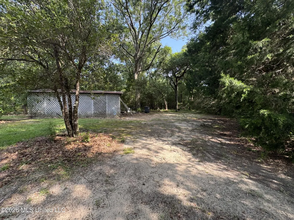 2980 Dwyer Branch Road Vancleave, MS 39565