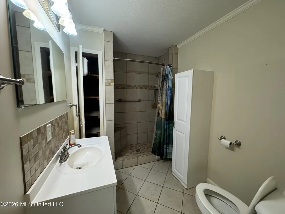 2980 Dwyer Branch Road Vancleave, MS 39565