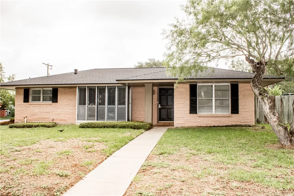 3722 Pope Drive Corpus Christi, TX 78411