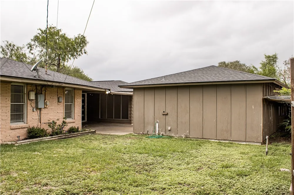 3722 Pope Drive Corpus Christi, TX 78411