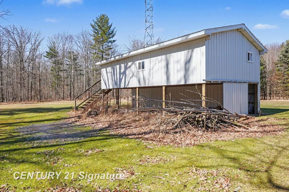7154 Barkley Road Tuscola Township, MI 48768
