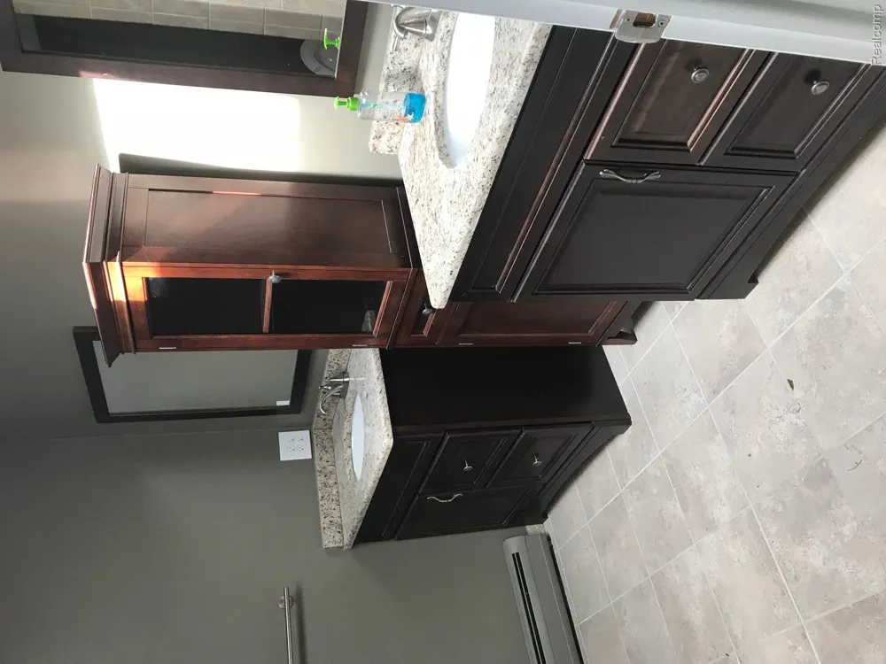 3891 Eastbourne Drive Troy City, MI 48084