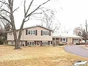 3891 Eastbourne Drive Troy City, MI 48084