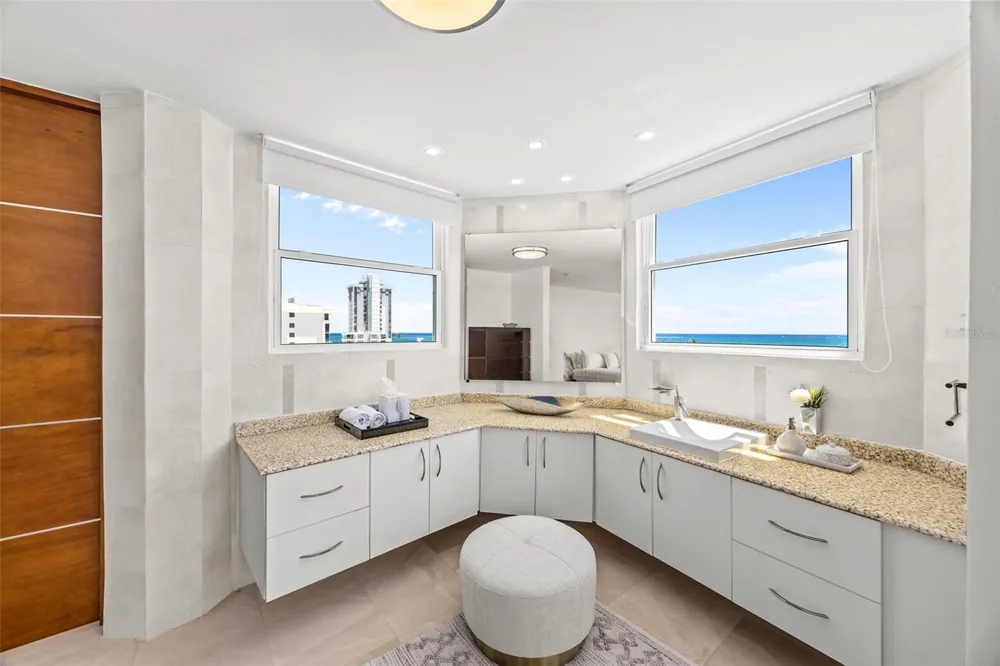10 Rosa ISLA VERDE #PH-5 Carolina, PR 00979