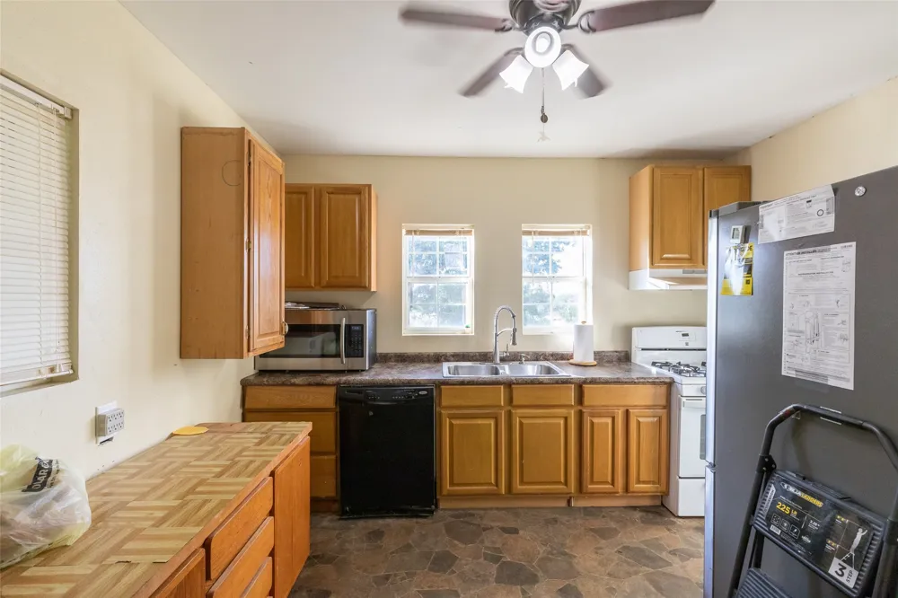 640 Ground Street Moran, TX 76464