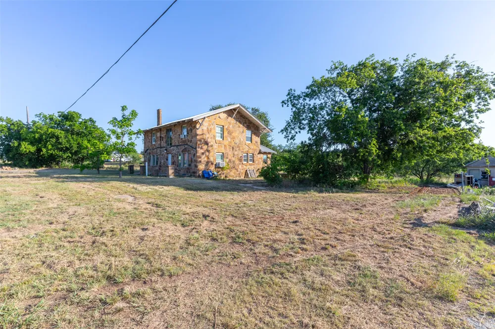 640 Ground Street Moran, TX 76464