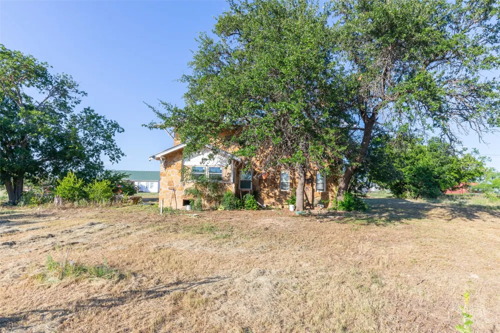 640 Ground Street Moran, TX 76464