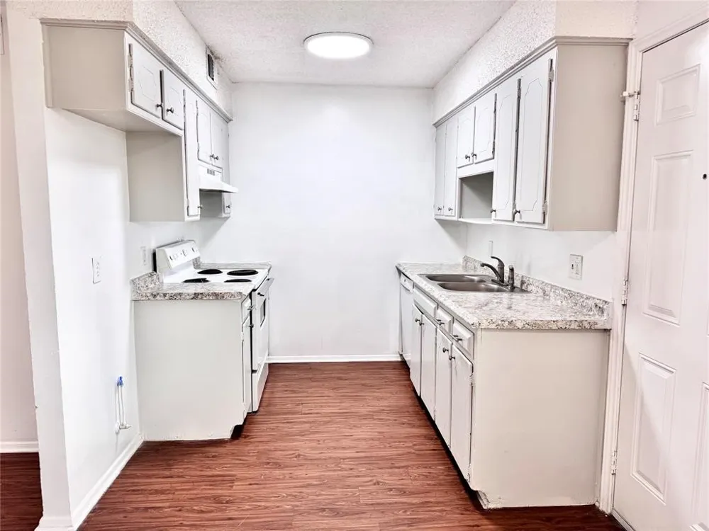 441 SW Thomas Street #D Burleson, TX 76028