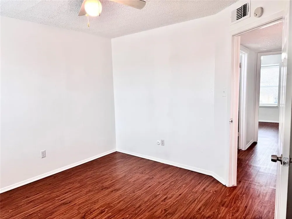 441 SW Thomas Street #D Burleson, TX 76028