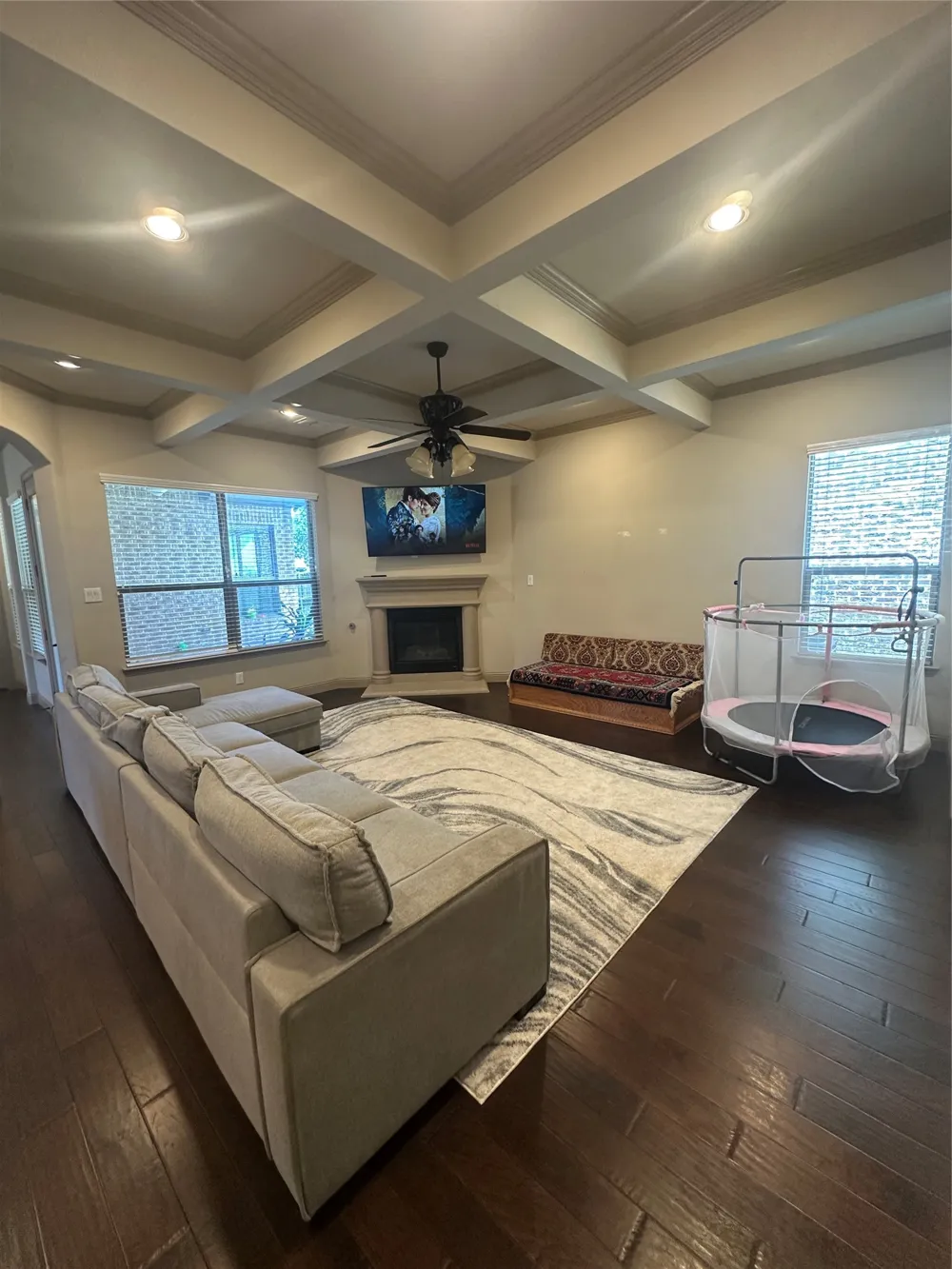 3809 brookridge Court Bedford, TX 76021