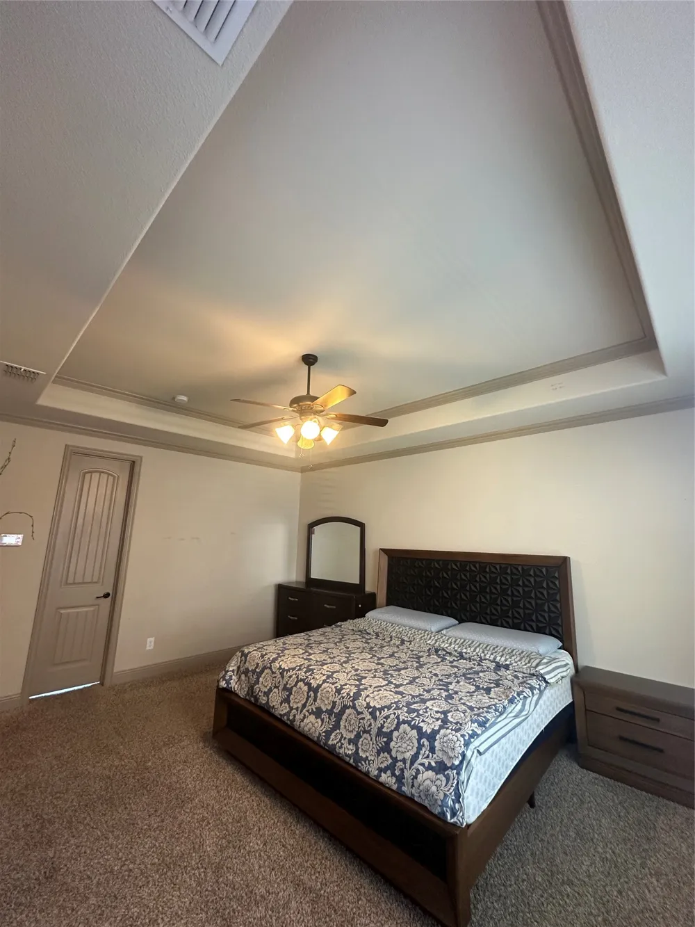 3809 brookridge Court Bedford, TX 76021
