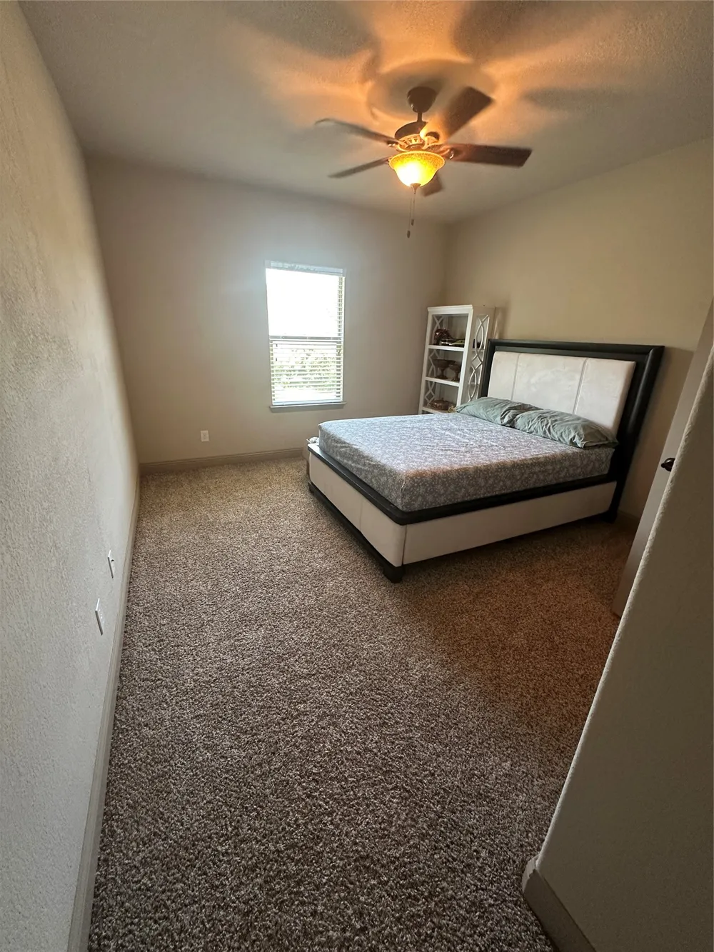 3809 brookridge Court Bedford, TX 76021