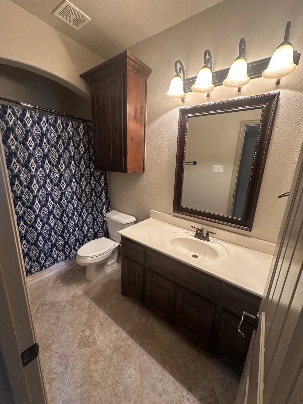 3809 brookridge Court Bedford, TX 76021