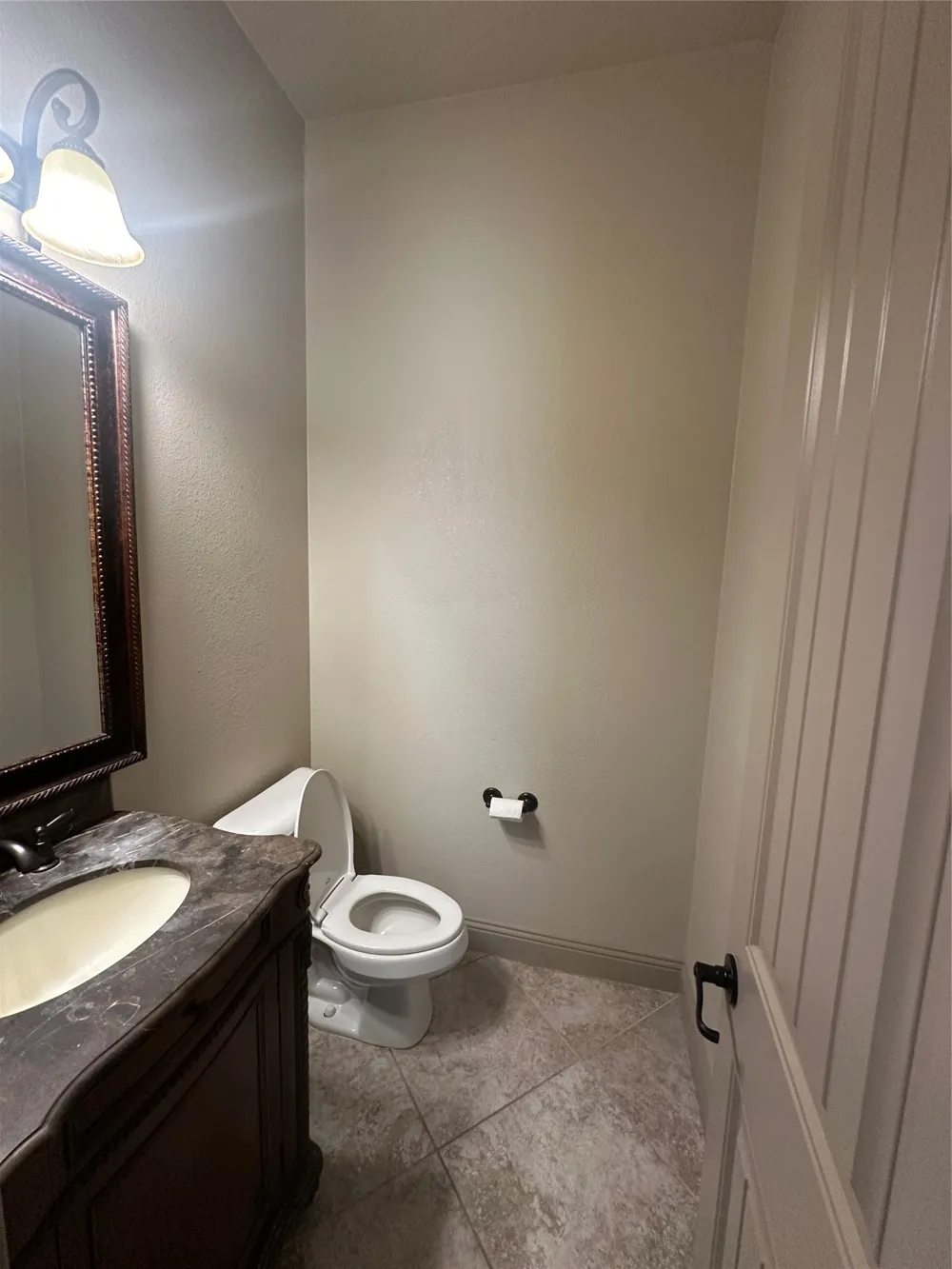 3809 brookridge Court Bedford, TX 76021