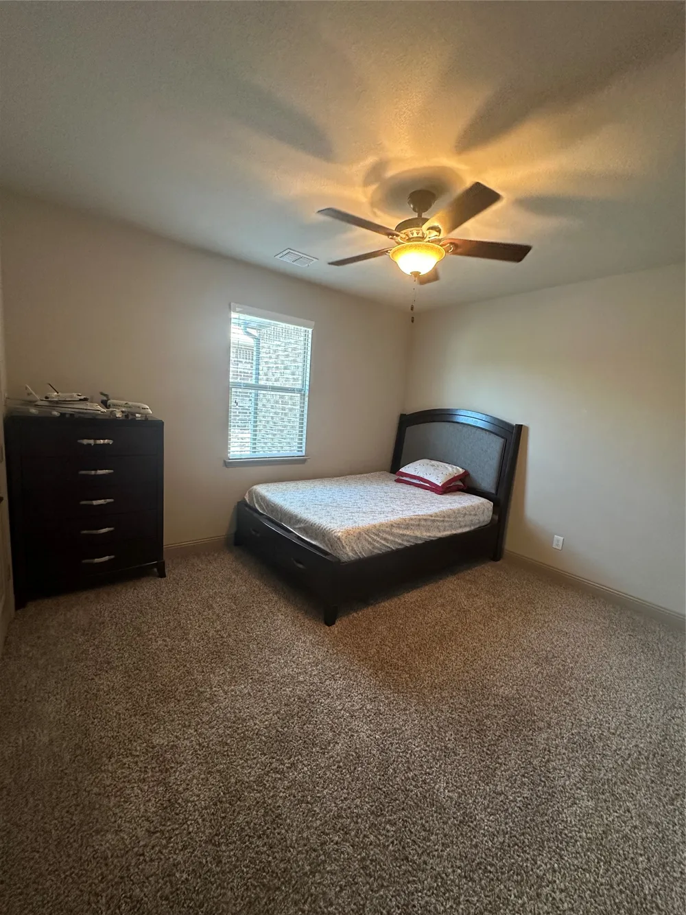3809 brookridge Court Bedford, TX 76021