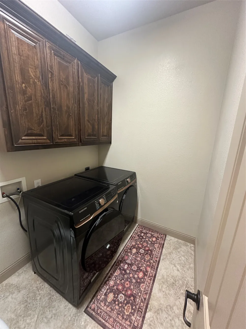 3809 brookridge Court Bedford, TX 76021