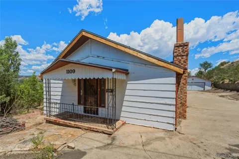 1109 E First Street