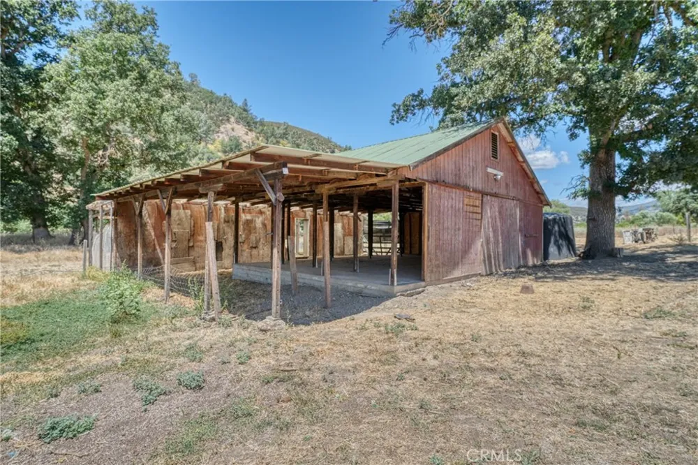 1603 New Long Valley Clearlake Oaks, CA 95423